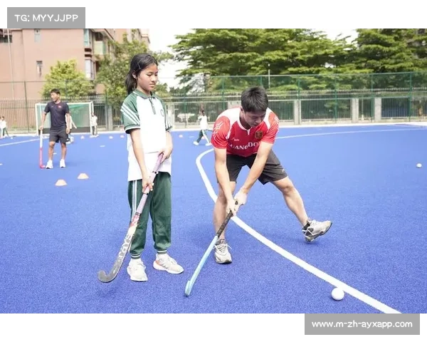 韩国曲棍球队员走进呼伦贝尔博物馆探索曲棍球起源文化窗口